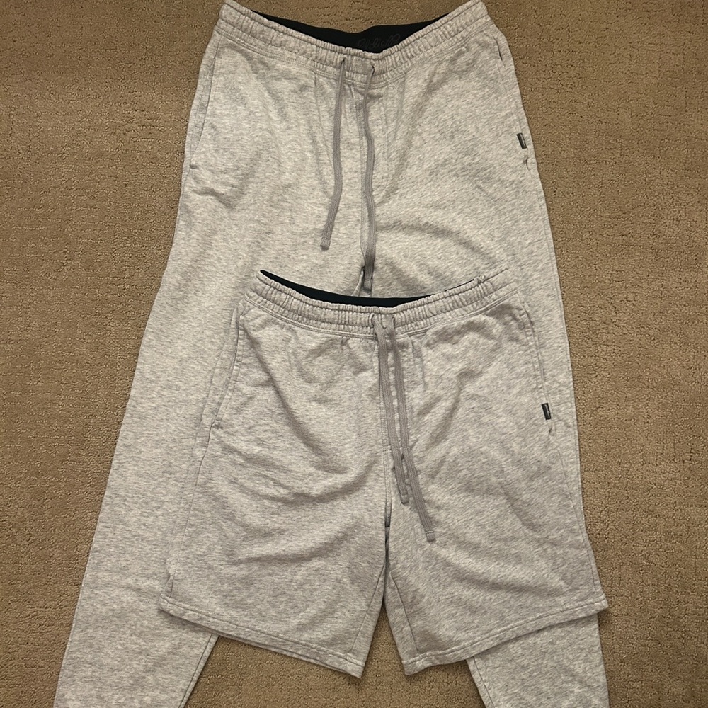 Eddie Bauer Gray Sweatpants & Joggers Set